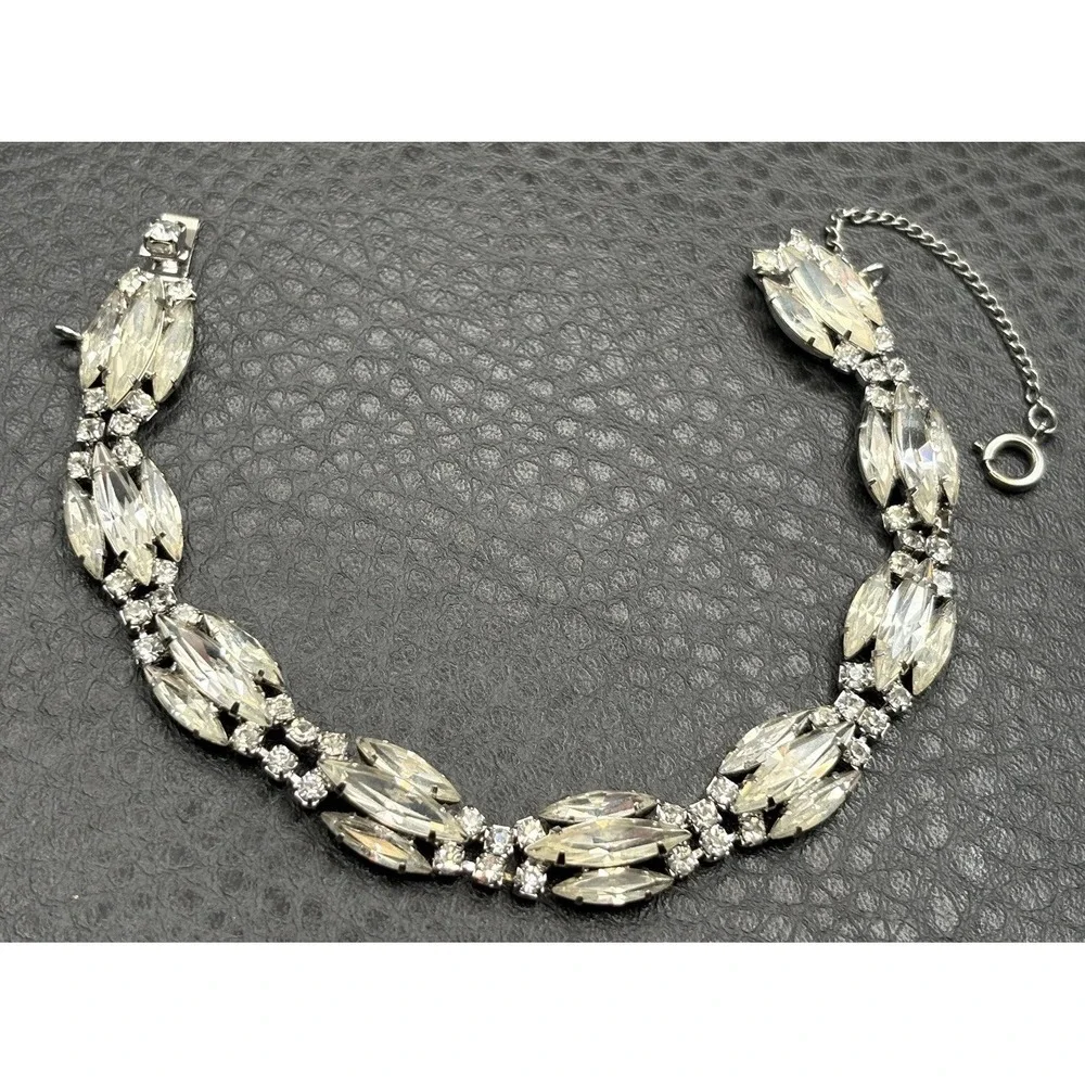 Vintage Weiss Art Deco Style Crystal Marquise Rhinestone Bracelet Silver Tone